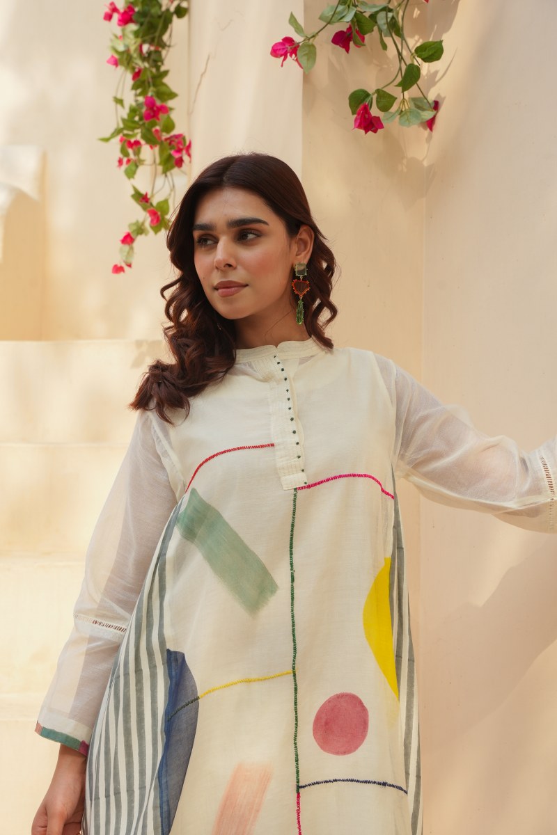 Timeless Floral Elegance Cotton Embroidered Co-Ord निवारा (NIVARA)